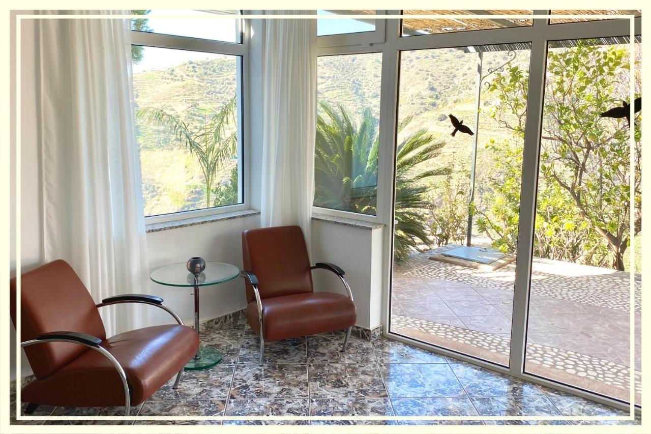 Villa La Higuera Sayalonga 외부 사진